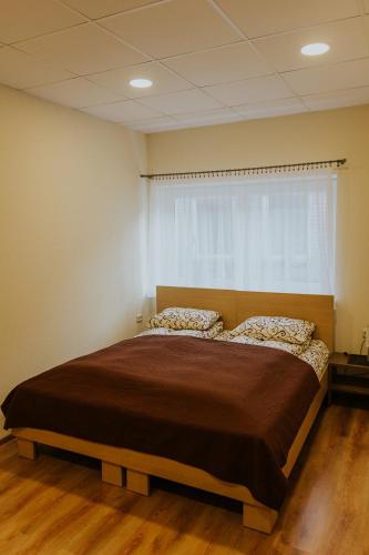 2 twin beds