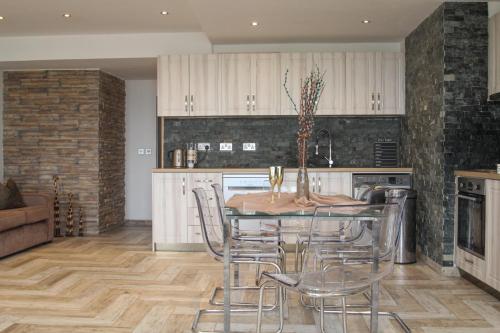 virtuve, Lavish 2 bed sleeps 5 near Lanark in Carstairs