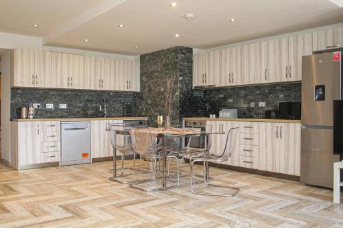 virtuve, Lavish 2 bed sleeps 5 near Lanark in Carstairs