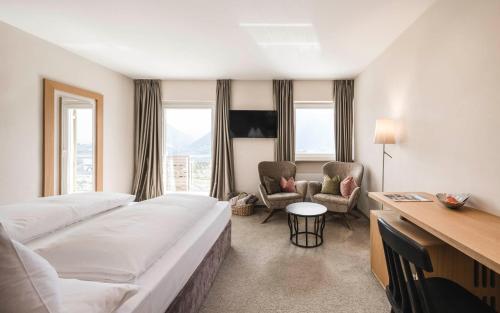 Hotel Mitterplatt (Schenna Resort) Room Type - Double Room