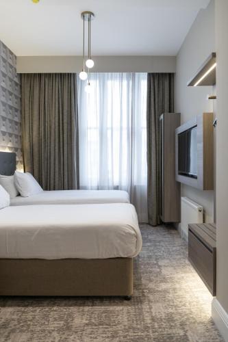 Victor Hotel - London Victoria - main image