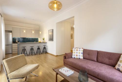Versi2- Stylish 1BR pays homage to timeless charm, Athens