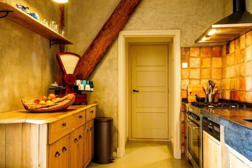 Appartement Avondzon in romantische stolpboerderij in Warmenhuizen
