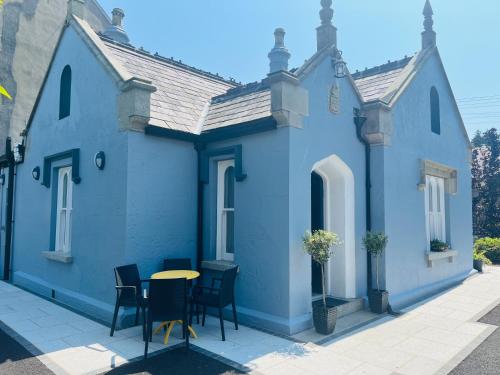 . Wellington Cottage