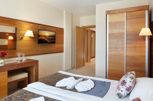 Briz - Seabreeze Hotel - image 4