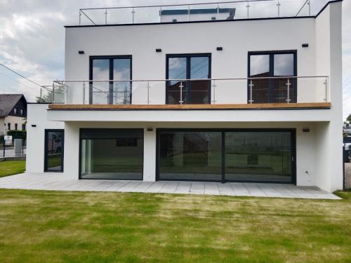 Haus mit Garten bei Wien in Langenzersdorf, Österreich