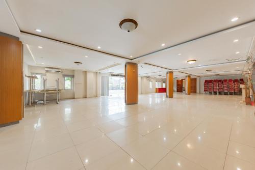 Facilities, Urbanview Hotel Onyx Ketapang by RedDoorz in Ketapang