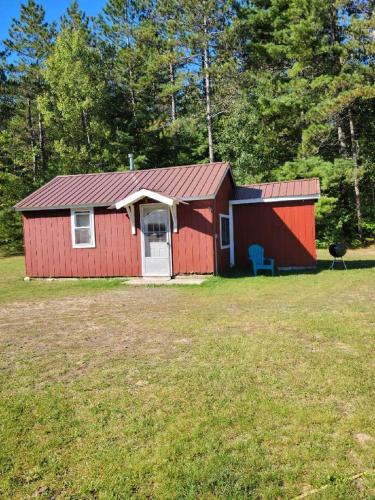 cabin 2