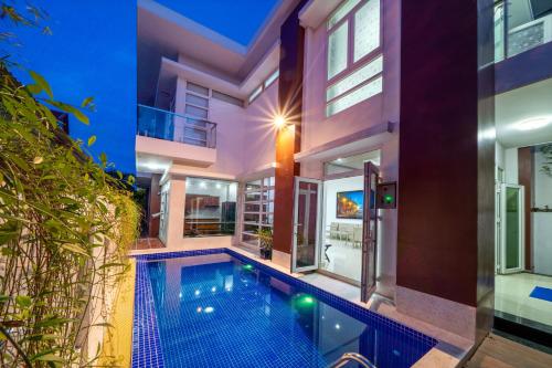 LC Home By Class6