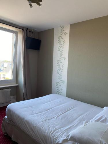 Logis Hotel Restaurant Le Phare - image 12