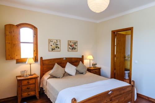 Casa do Cerro in ลูซ เด ตาวีรา