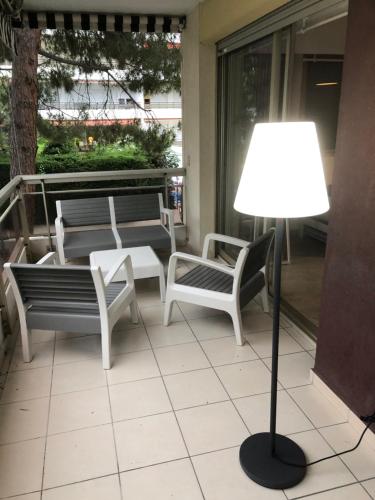 Grand 2 pièces, résidence de standing à Juan-les-pins