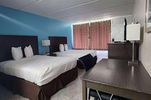 Travelodge by Wyndham Kingsland GA - image 14