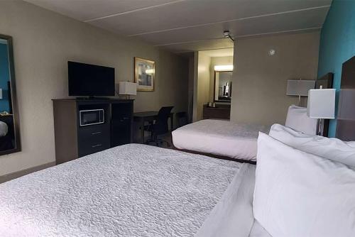 Travelodge by Wyndham Kingsland GA - image 12