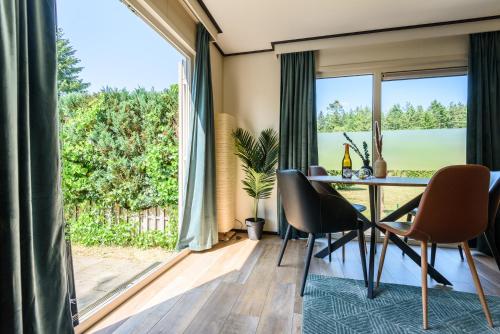  Chalet met eigen tuin aan de Veluwse bosrand in Putten