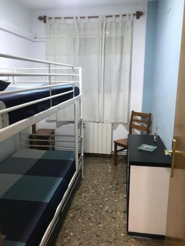 Apartamento cómodo y espacioso con parking, Valencie (fotografie 9)