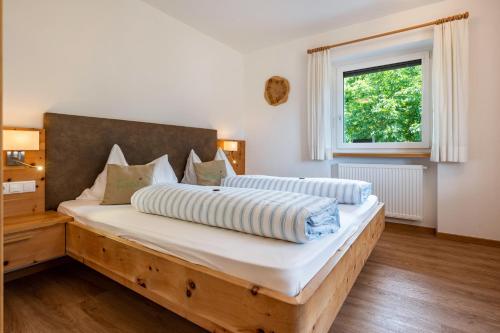 Superior One-Bedroom Apartment with Balcony