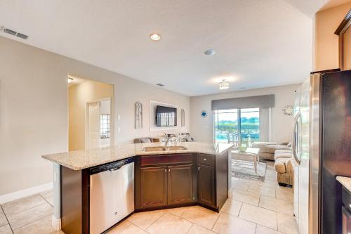 4425ac Gorgeous Pool Villa With Pool And Spa in Davenport, USA