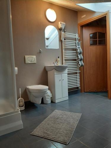 Triple Room with Private Bathroom