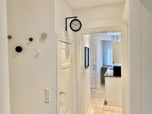 外部景觀, Perfect Apartment For Travelers On A Budget - But Still Wants Quality in 蘭納斯市中心