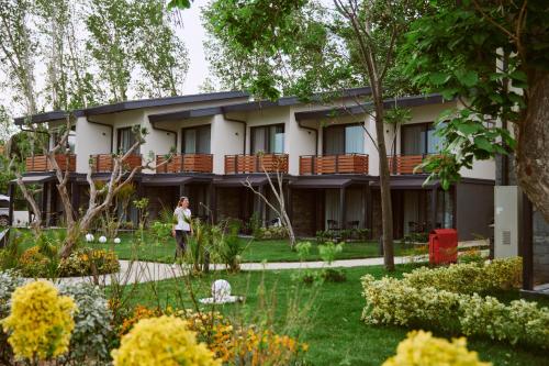 Parmos Otel in إرديك