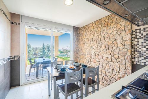 Winahost Casa familiar con piscina in Canovellas