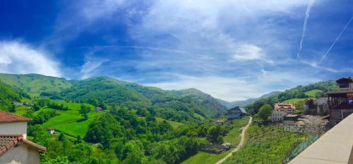 Apartamentos De Montaña Mendiola - Casa Ferran-Casa Karrikaburu