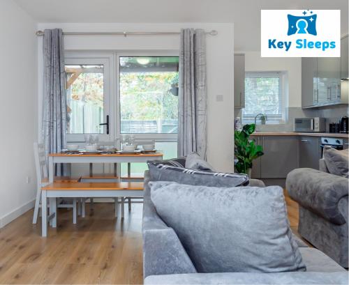 Key Sleeps - Free Parking - Horton - Leisure - Heathrow - Contractor