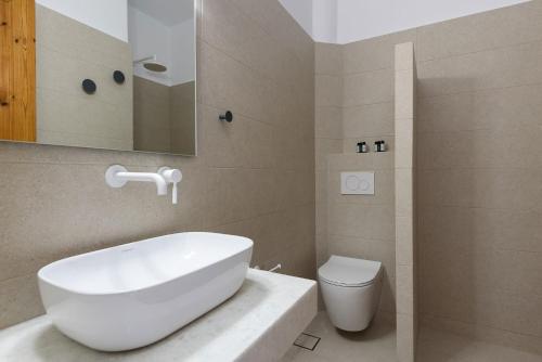 Hotel Bilia - main image