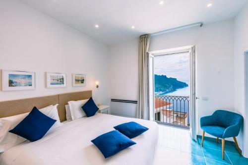 Deluxe Double Room with Sea View