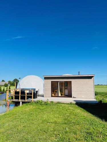 Sauna, LoveLand Farm Kupolai in Gargždelė