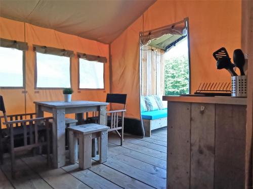 Le Lodge du Hibou - Camping - Quarré-les-Tombes