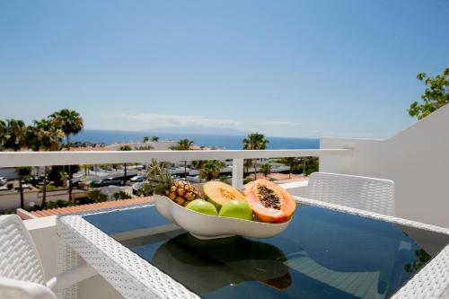 Studio with sea view Island Village, Adeje (photo 2)