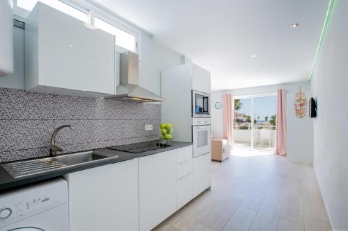 Studio with sea view Island Village, Adeje (photo 6)