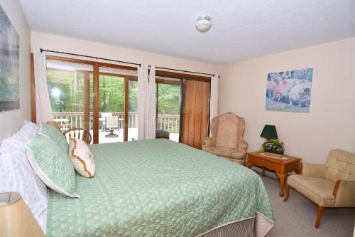 Dogwood Knoll - image 2