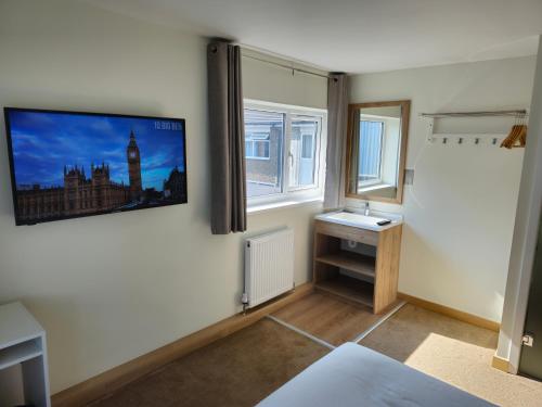 Homefield Lodge, London (photo 7)