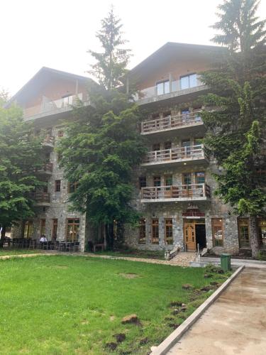 Fusha e Gjes Hotel - Hôtel - Valbonë