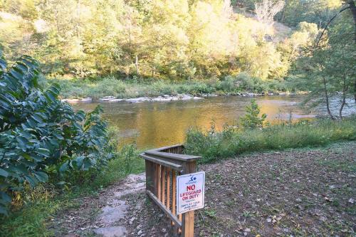 River Time Cabin -Time floats away!