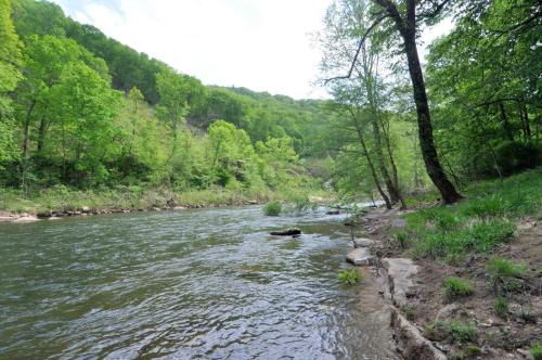 River Time Cabin -Time floats away!