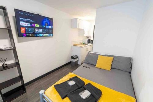Lovely 1-Bed Studio in Birmingham