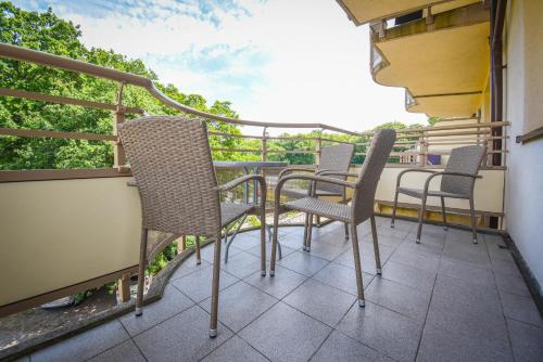 Apartamenty na Wyspie - Zdrojowa 18 - Apartament z sypialnią - Parking - image 5
