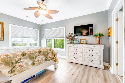 The One Eyed Chihuahua - 30 Day Rental in Charleston, USA
