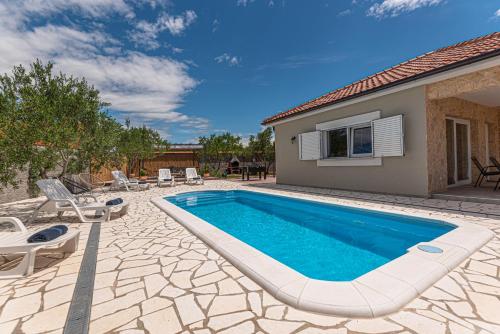 Holiday Home Intrade in Čista Velika