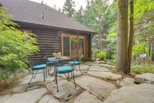 Magical Metamora Cottage with Fire Pit, Pond, Deck!