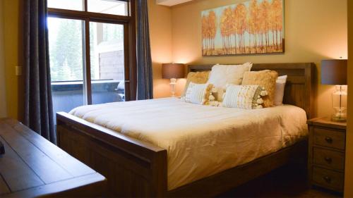 Stones Throw #24 in Sun Peaks (Brit Kolumbia)