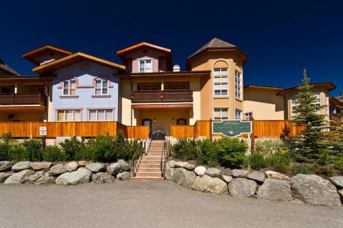 Crystal Forest #63 By Bear Country in Sun Peaks (Brit Kolumbia)