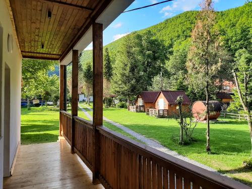 Casa Phoenix in Muntele Băişorii