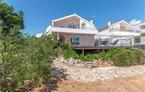 Amazing Home In Primosten With Outdoor Swimming Pool, Wifi And 4 Bedrooms