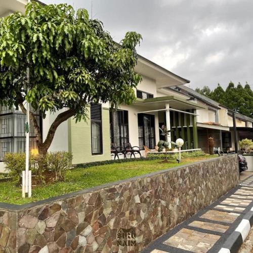 Villa Siku Naim, Sukabumi