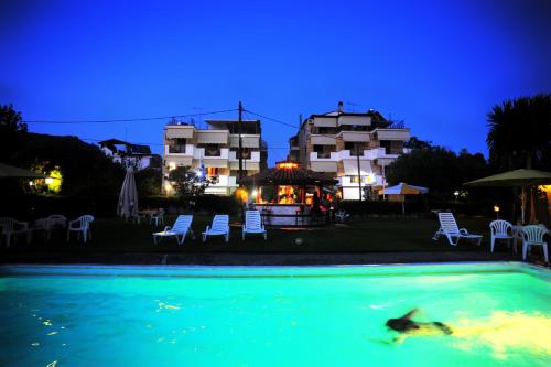  Iliahtida Apartments in Rovies